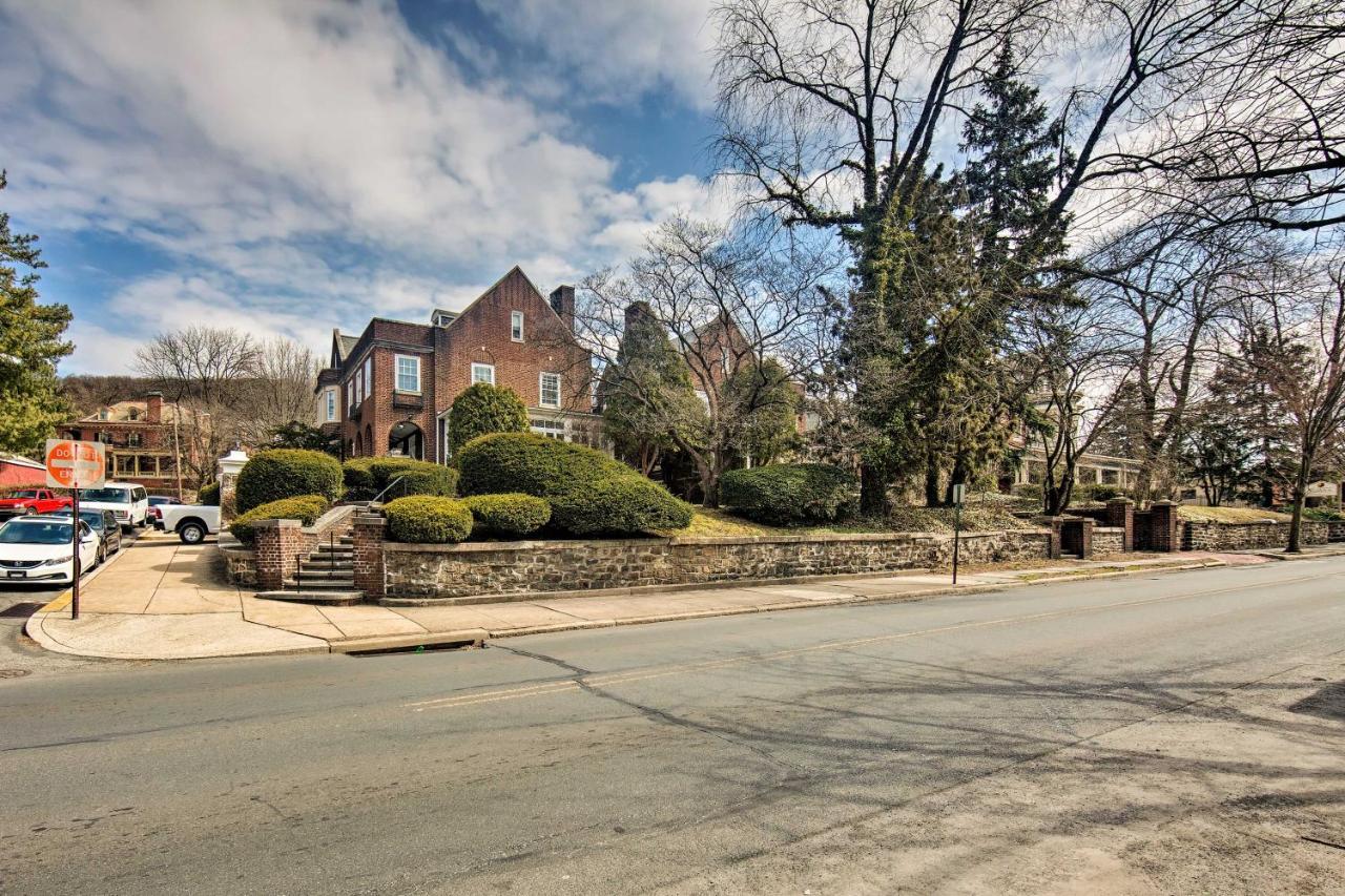 Cozy Reading Retreat With Comm Patio By The Pagoda! Apartment Exterior foto